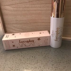 Ciaté London  Everyday Vacay Coconut Setting Mist